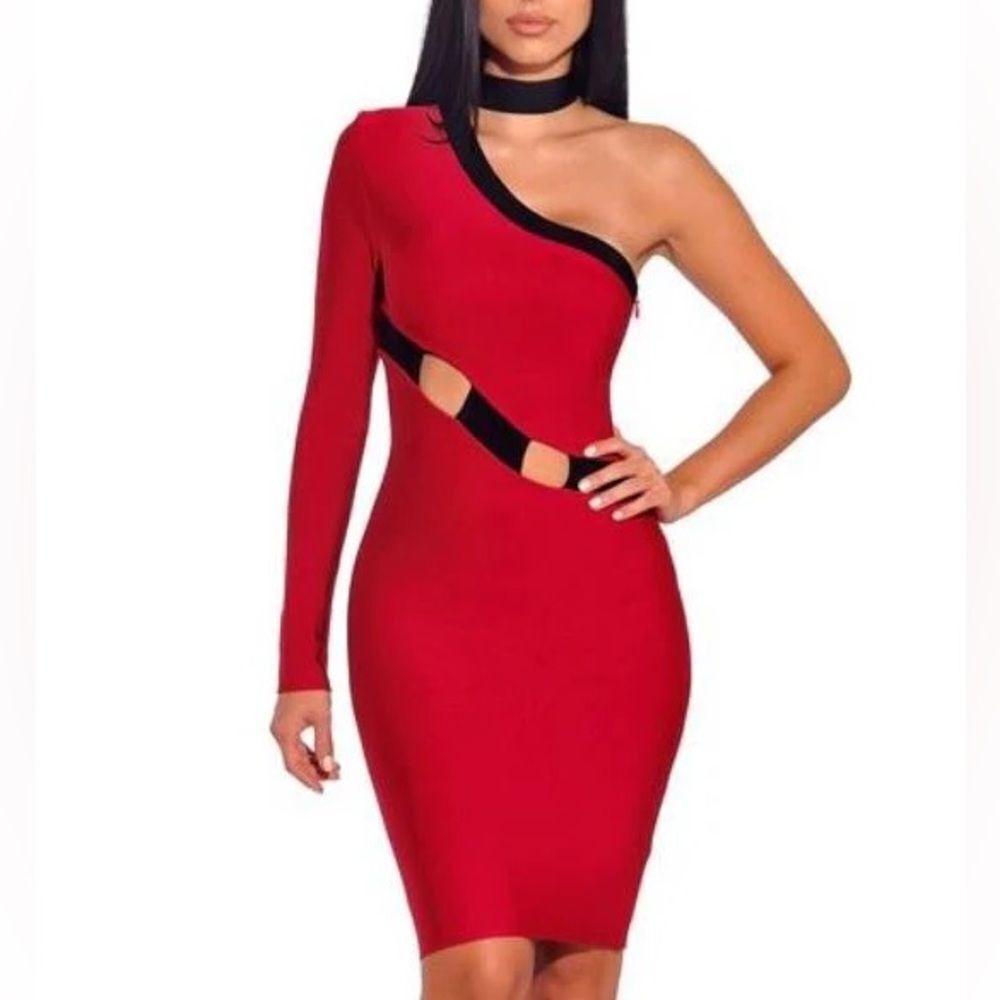 Miss Circle Asymmetrical Red Black Body-con with midriff cutouts, Medium